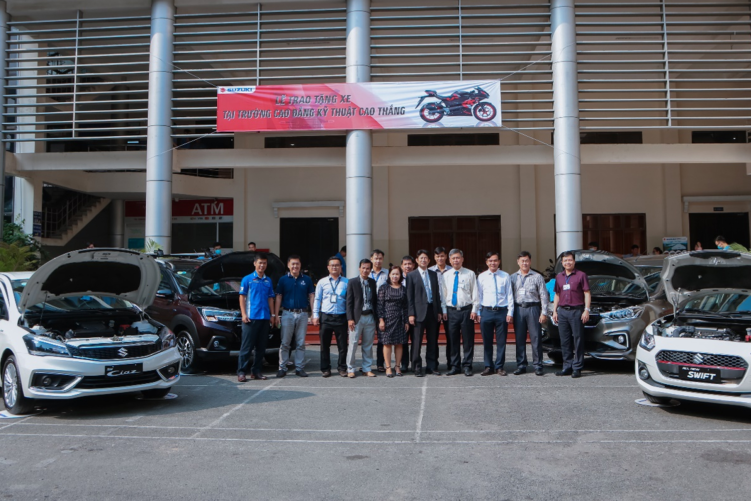 hình sự kiện vì cộng đồng