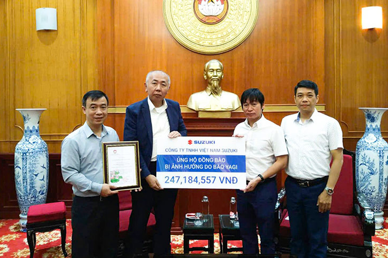 hình sự kiện vì cộng đồng